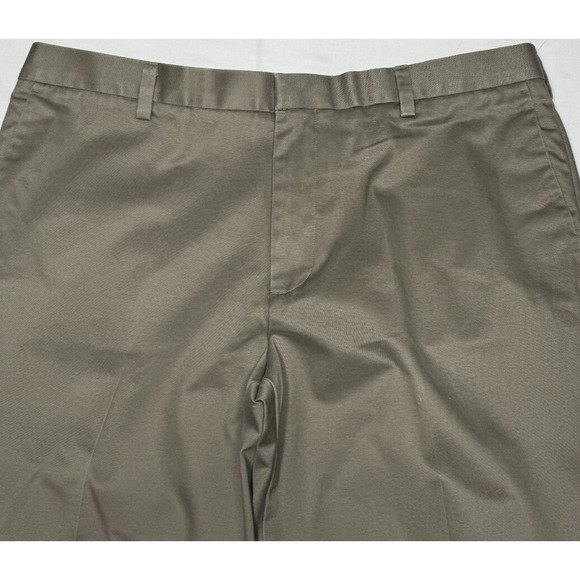 Dockers D3 Signature Khaki Mens 40x30 Classic Straight Leg Brown Pant Flat Front - Picture 2 of 7